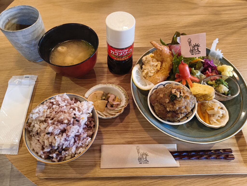 喫茶リバティのリバティランチ