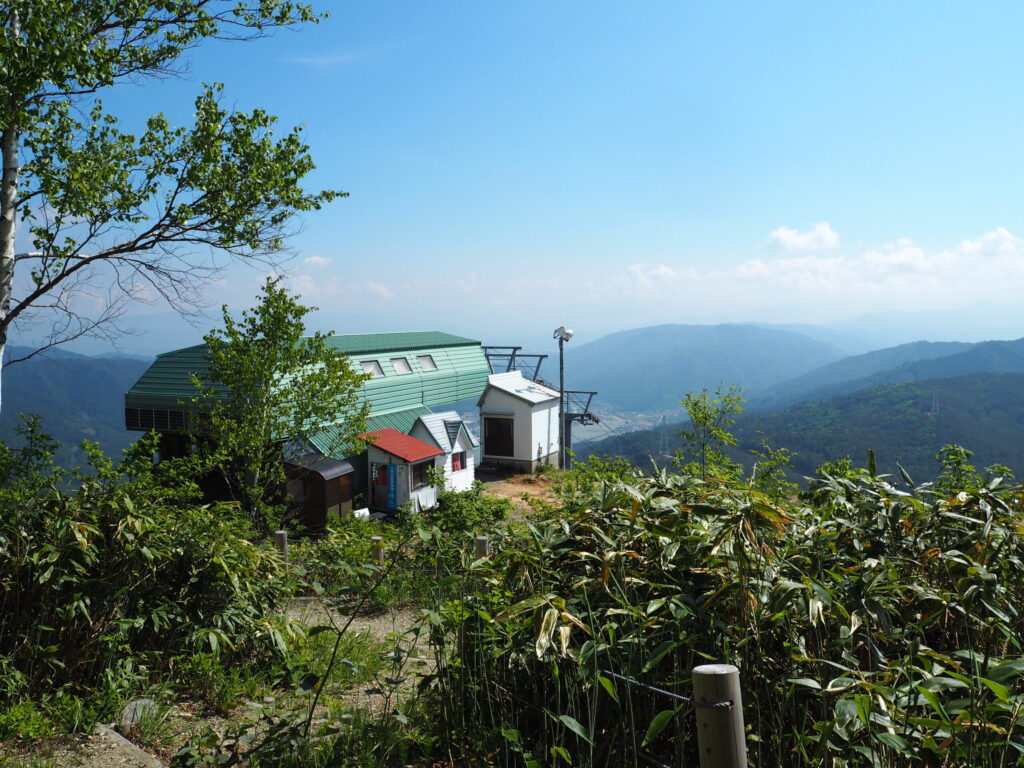 リフト山頂駅